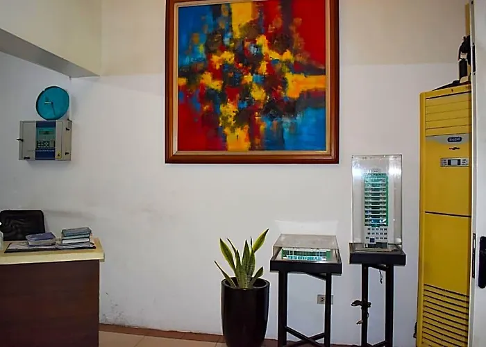 The Boni Tower By Rspl Center 3*