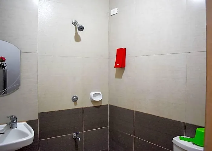 The Boni Tower By Rspl Center 3*